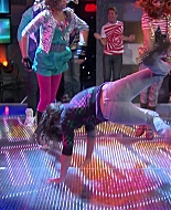 Shake_It_Up_S01E04_1080p_BTD_000065.jpg