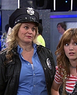 Shake_It_Up_S01E04_1080p_BTD_000244.jpg