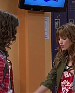 Shake_It_Up_S01E04_1080p_BTD_000573.jpg