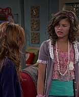 Shake_It_Up_S01E04_1080p_BTD_002497.jpg