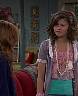 Shake_It_Up_S01E04_1080p_BTD_002499.jpg