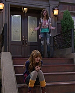Shake_It_Up_S01E04_1080p_BTD_002587.jpg