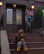 Shake_It_Up_S01E04_1080p_BTD_002591.jpg