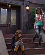 Shake_It_Up_S01E04_1080p_BTD_002605.jpg