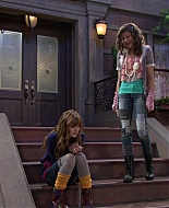 Shake_It_Up_S01E04_1080p_BTD_002608.jpg