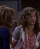 Shake_It_Up_S01E04_1080p_BTD_002820.jpg