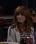 Shake_It_Up_S01E05_1080p_BTD_001022.jpg
