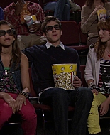 Shake_It_Up_S01E05_1080p_BTD_001068.jpg
