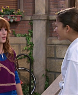 Shake_It_Up_S01E05_1080p_BTD_002238.jpg