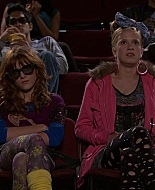 Shake_It_Up_S01E05_1080p_BTD_002280.jpg