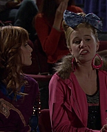 Shake_It_Up_S01E05_1080p_BTD_002304.jpg