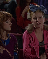 Shake_It_Up_S01E05_1080p_BTD_002309.jpg