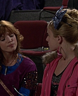 Shake_It_Up_S01E05_1080p_BTD_002316.jpg