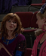 Shake_It_Up_S01E05_1080p_BTD_002344.jpg