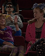 Shake_It_Up_S01E05_1080p_BTD_002359.jpg