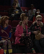 Shake_It_Up_S01E05_1080p_BTD_002422.jpg