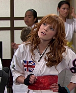 Shake_It_Up_S01E05_1080p_BTD_002711.jpg