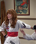 Shake_It_Up_S01E05_1080p_BTD_002934.jpg
