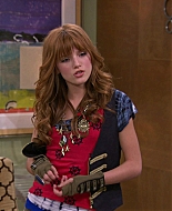 Shake_It_Up_S01E06_1080p_BTD_001299.jpg