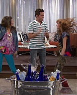 Shake_It_Up_S01E06_1080p_BTD_001558.jpg