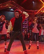Shake_It_Up_S01E06_1080p_BTD_002071.jpg