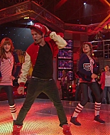 Shake_It_Up_S01E06_1080p_BTD_002072.jpg