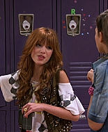Shake_It_Up_S01E06_1080p_BTD_002436.jpg