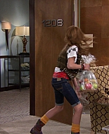 Shake_It_Up_S01E06_1080p_BTD_003005.jpg