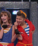Shake_It_Up_S01E07_1080p_BTD_000373.jpg
