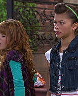 Shake_It_Up_S01E07_1080p_BTD_000671.jpg