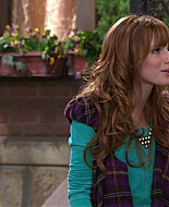 Shake_It_Up_S01E07_1080p_BTD_000697.jpg