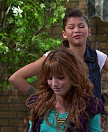 Shake_It_Up_S01E07_1080p_BTD_000709.jpg