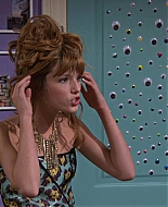 Shake_It_Up_S01E07_1080p_BTD_001062.jpg