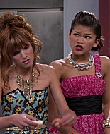 Shake_It_Up_S01E07_1080p_BTD_001466.jpg