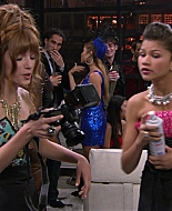 Shake_It_Up_S01E07_1080p_BTD_002734.jpg