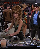 Shake_It_Up_S01E07_1080p_BTD_002953.jpg