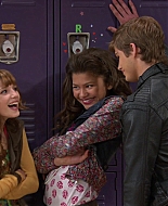Shake_It_Up_S01E08_1080p_BTD_000531.jpg