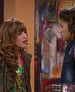 Shake_It_Up_S01E08_1080p_BTD_000575.jpg