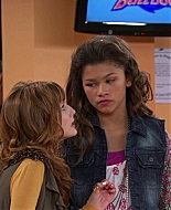 Shake_It_Up_S01E08_1080p_BTD_000583.jpg
