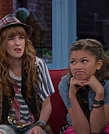 Shake_It_Up_S01E08_1080p_BTD_001577.jpg