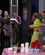 Shake_It_Up_S01E08_1080p_BTD_001728.jpg