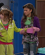Shake_It_Up_S01E08_1080p_BTD_001741.jpg