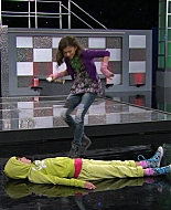 Shake_It_Up_S01E08_1080p_BTD_002304.jpg