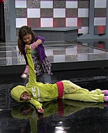 Shake_It_Up_S01E08_1080p_BTD_002309.jpg
