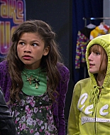 Shake_It_Up_S01E08_1080p_BTD_002456.jpg