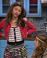 Shake_It_Up_S01E08_1080p_BTD_002522.jpg