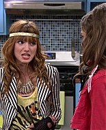 Shake_It_Up_S01E08_1080p_BTD_002599.jpg