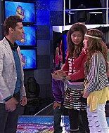 Shake_It_Up_S01E08_1080p_BTD_002853.jpg