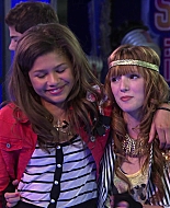 Shake_It_Up_S01E08_1080p_BTD_002881.jpg