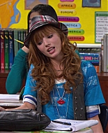 Shake_It_Up_S01E09_1080p_BTD_000817.jpg